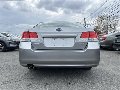 2011 Subaru Legacy 2.5i Premium   - Photo 5 - Framingham, MA 01702