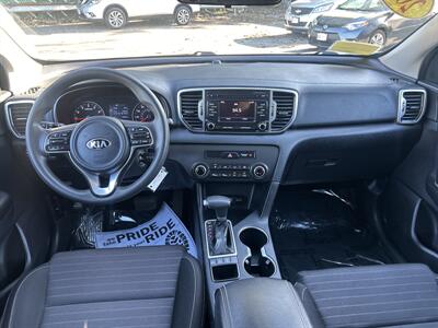 2018 Kia Sportage LX   - Photo 10 - Framingham, MA 01702
