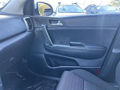 2018 Kia Sportage LX   - Photo 12 - Framingham, MA 01702