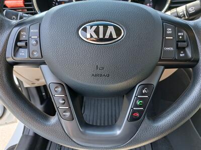 2013 Kia Optima LX   - Photo 14 - Acton, MA 01720