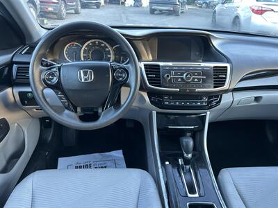 2017 Honda Accord LX   - Photo 11 - Framingham, MA 01702