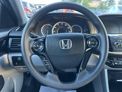 2017 Honda Accord LX   - Photo 13 - Framingham, MA 01702