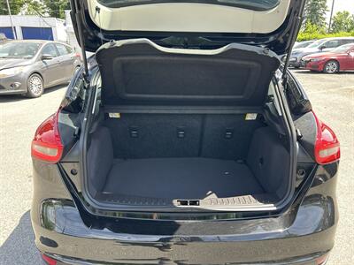 2018 Ford Focus SE   - Photo 9 - Framingham, MA 01702