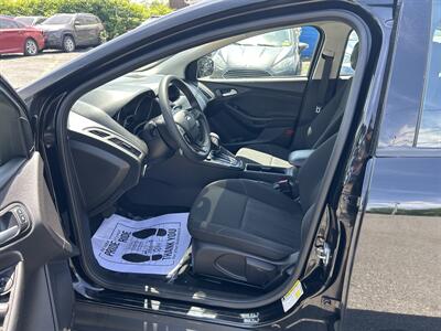 2018 Ford Focus SE   - Photo 10 - Framingham, MA 01702