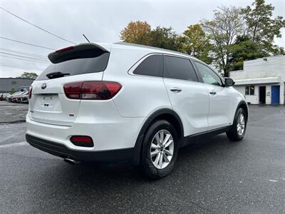 2020 Kia Sorento LX - Photo 4 - Framingham, MA 01702