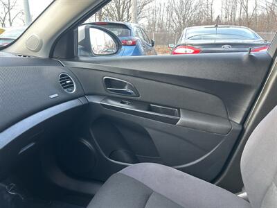 2014 Chevrolet Cruze 1LT Auto   - Photo 12 - Framingham, MA 01702