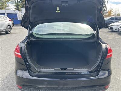 2016 Ford Focus SE - Photo 8 - Framingham, MA 01702