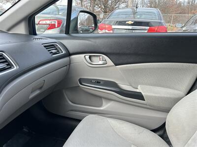 2013 Honda Civic LX   - Photo 11 - Framingham, MA 01702