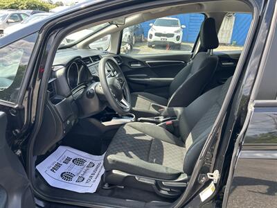 2017 Honda Fit LX   - Photo 9 - Framingham, MA 01702