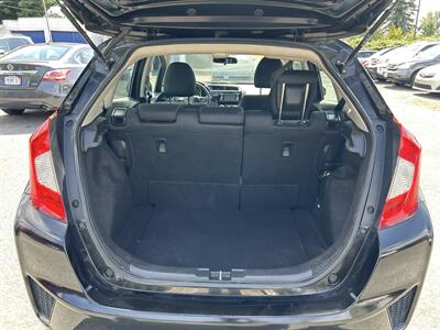 2017 Honda Fit LX   - Photo 8 - Framingham, MA 01702