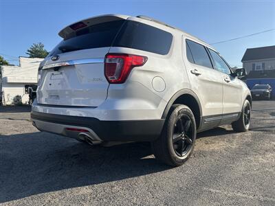2016 Ford Explorer XLT   - Photo 4 - Framingham, MA 01702