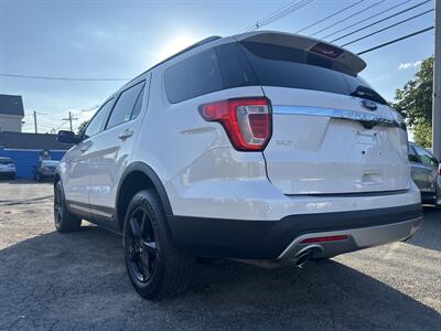 2016 Ford Explorer XLT   - Photo 6 - Framingham, MA 01702