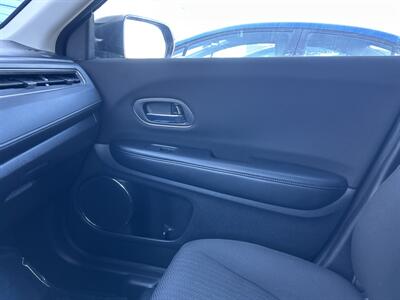 2018 Honda HR-V EX   - Photo 13 - Framingham, MA 01702