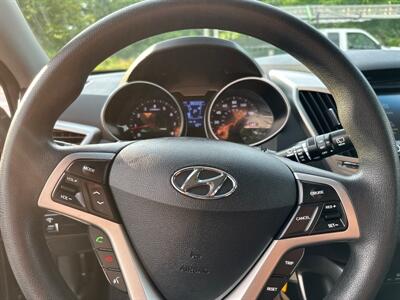 2015 Hyundai VELOSTER   - Photo 15 - Framingham, MA 01702