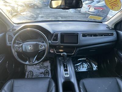 2018 Honda HR-V EX-L w/Navi   - Photo 12 - Framingham, MA 01702