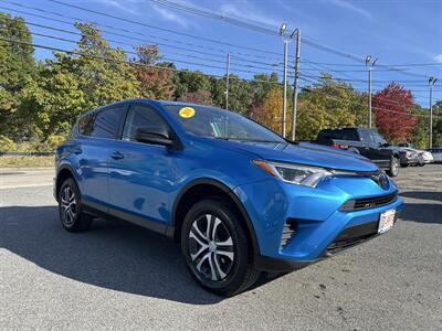 2018 Toyota RAV4 LE - Photo 3 - Framingham, MA 01702