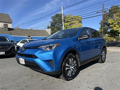 2018 Toyota RAV4 LE - Photo 1 - Framingham, MA 01702