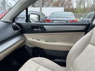 2016 Subaru Legacy 2.5i Premium   - Photo 13 - Framingham, MA 01702