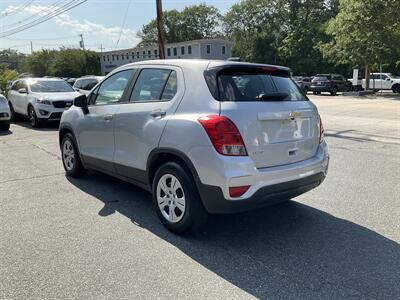 2018 Chevrolet Trax LS   - Photo 6 - Acton, MA 01720