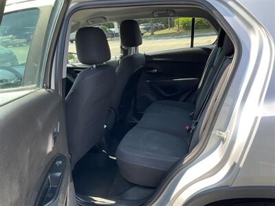 2018 Chevrolet Trax LS   - Photo 13 - Acton, MA 01720