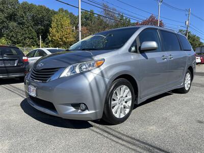 2013 Toyota Sienna Limited 7-Passenger   - Photo 1 - Framingham, MA 01702