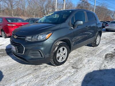 2022 Chevrolet Trax LS   - Photo 1 - Framingham, MA 01702