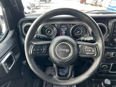 2018 Jeep Wrangler Unlimited Sport   - Photo 13 - Framingham, MA 01702