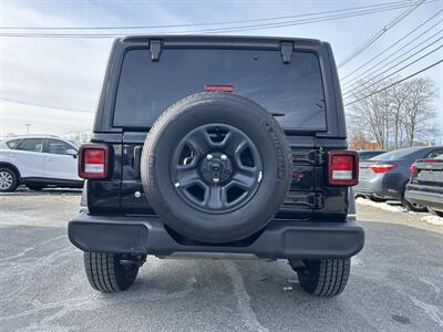 2018 Jeep Wrangler Unlimited Sport   - Photo 5 - Framingham, MA 01702
