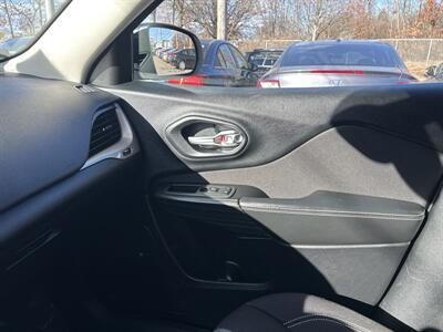 2014 Jeep Cherokee Latitude   - Photo 12 - Framingham, MA 01702