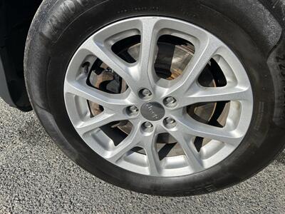 2014 Jeep Cherokee Latitude   - Photo 7 - Framingham, MA 01702