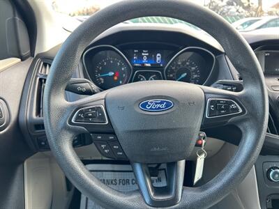 2015 Ford Focus SE   - Photo 13 - Framingham, MA 01702