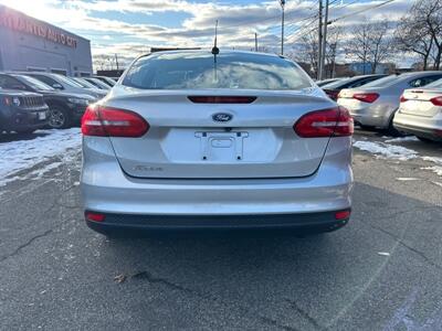 2015 Ford Focus SE   - Photo 5 - Framingham, MA 01702