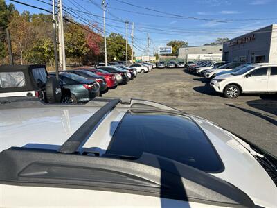 2015 Subaru Outback 2.5i Limited - Photo 8 - Framingham, MA 01702