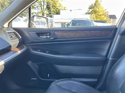 2015 Subaru Outback 2.5i Limited - Photo 13 - Framingham, MA 01702