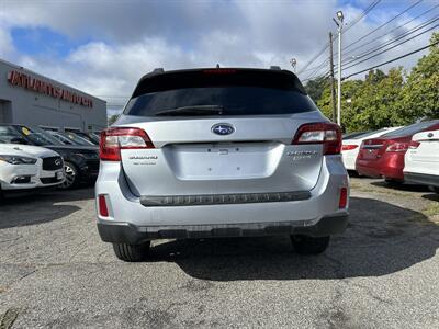 2017 Subaru Outback 2.5i Premium   - Photo 5 - Framingham, MA 01702