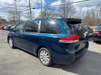 2011 Toyota Sienna LE 7-Passenger   - Photo 6 - Acton, MA 01720