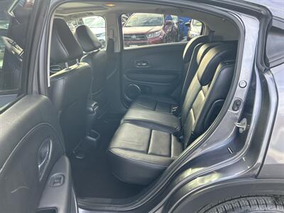 2017 Honda HR-V EX-L w/Navi - Photo 9 - Framingham, MA 01702