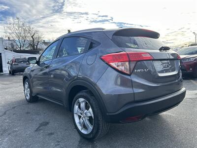 2017 Honda HR-V EX-L w/Navi - Photo 6 - Framingham, MA 01702