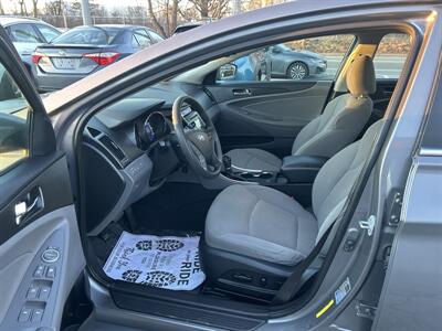 2013 Hyundai SONATA GLS   - Photo 9 - Framingham, MA 01702