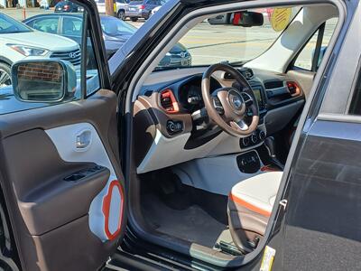 2015 Jeep Renegade Limited   - Photo 13 - Framingham, MA 01702