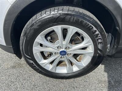 2018 Ford Escape SEL   - Photo 7 - Framingham, MA 01702
