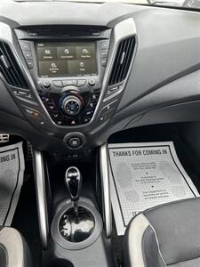 2013 Hyundai VELOSTER Turbo   - Photo 12 - Framingham, MA 01702