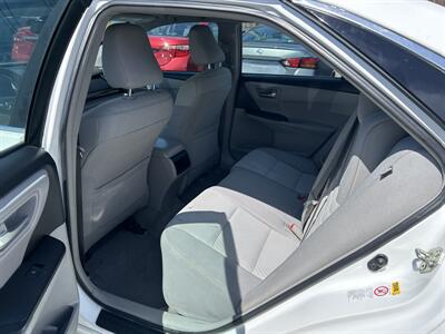 2016 Toyota Camry LE   - Photo 10 - Framingham, MA 01702