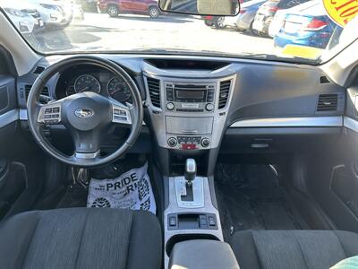 2013 Subaru Legacy 2.5i Premium - Photo 12 - Framingham, MA 01702