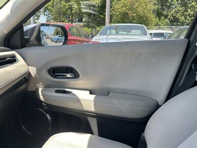2017 Honda HR-V EX - Photo 13 - Framingham, MA 01702