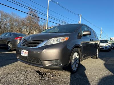 2016 Toyota Sienna LE 7-Passenger  