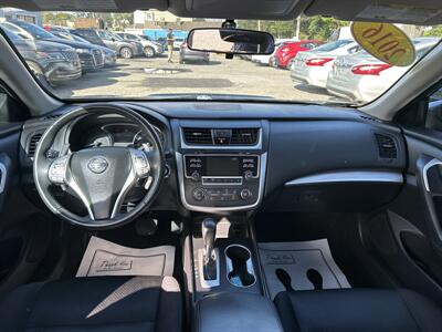 2016 Nissan Altima 2.5 SR   - Photo 11 - Framingham, MA 01702