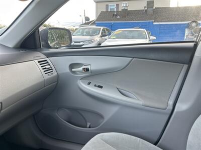 2013 Toyota Corolla L   - Photo 12 - Framingham, MA 01702