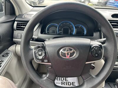 2014 Toyota Camry Hybrid LE   - Photo 7 - Framingham, MA 01702