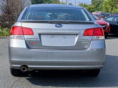 2011 Subaru Legacy 2.5i Premium   - Photo 5 - Acton, MA 01720